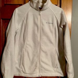 Women’s Columbia Zip-Up - Size Large-Great Condition